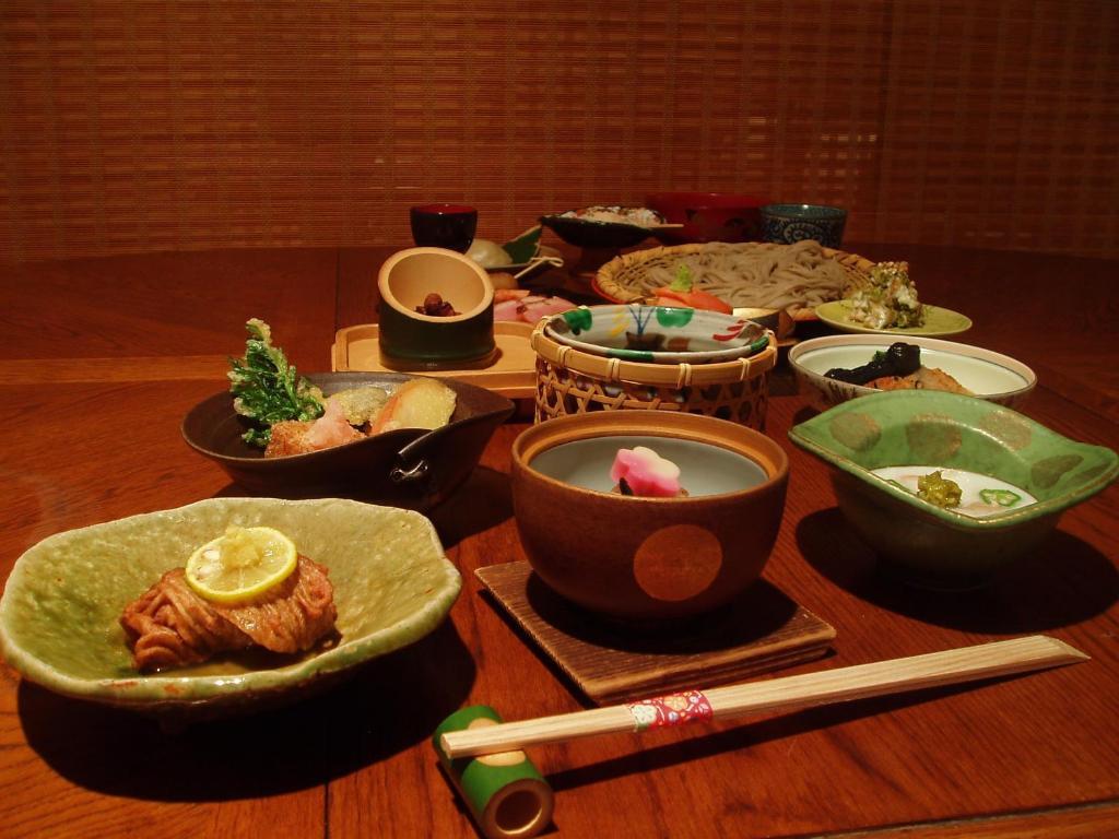 Oumeitei Tsuji Ryokan Нагано Экстерьер фото